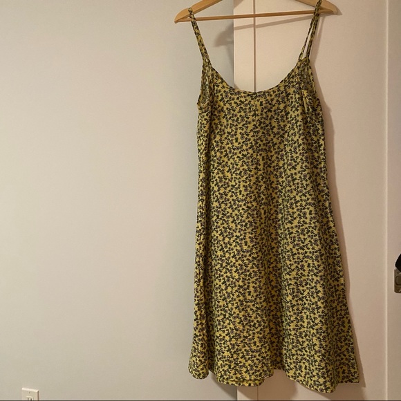 Topshop TALL Ditsy Knot Front Dress in yellow, Size 12 🎀 - Picture 4 of 5